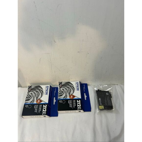 Epson 212 black color x3 boxes lot 4/2023 - Picture 2 of 8